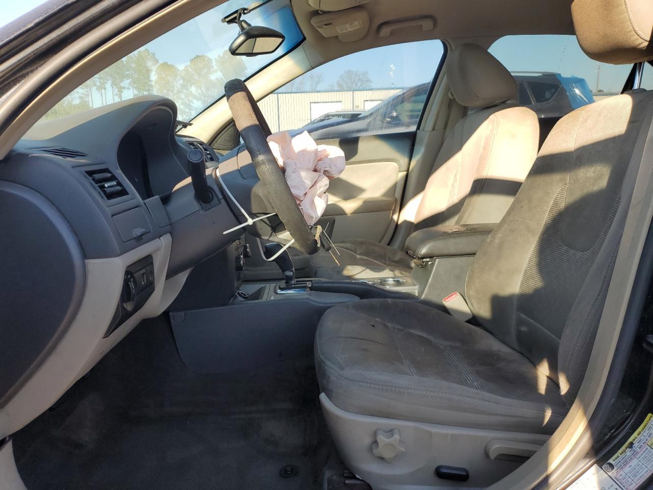 2010 Ford Fusion - Image 7
