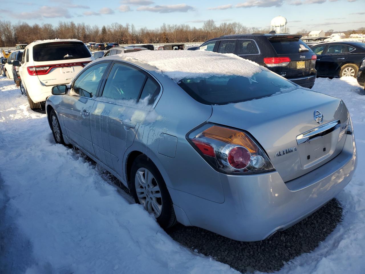 2012 Nissan Altima - Image 2