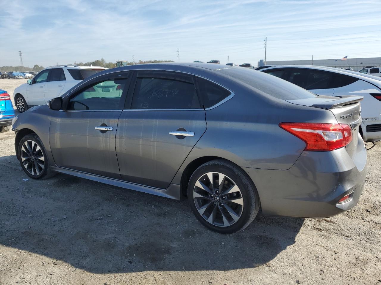 2016 Nissan Sentra - Image 2