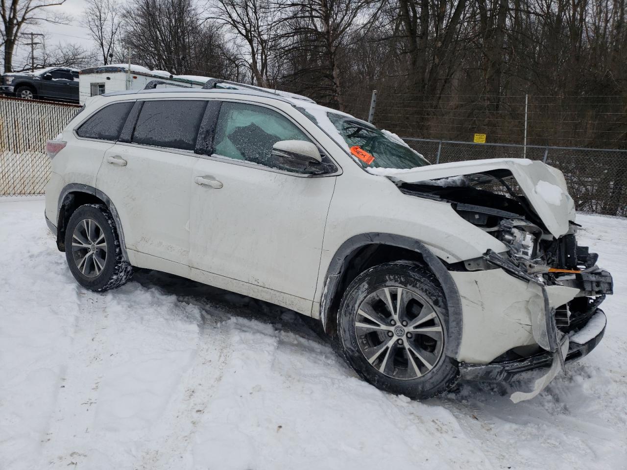 2016 Toyota Highlander - Image 4