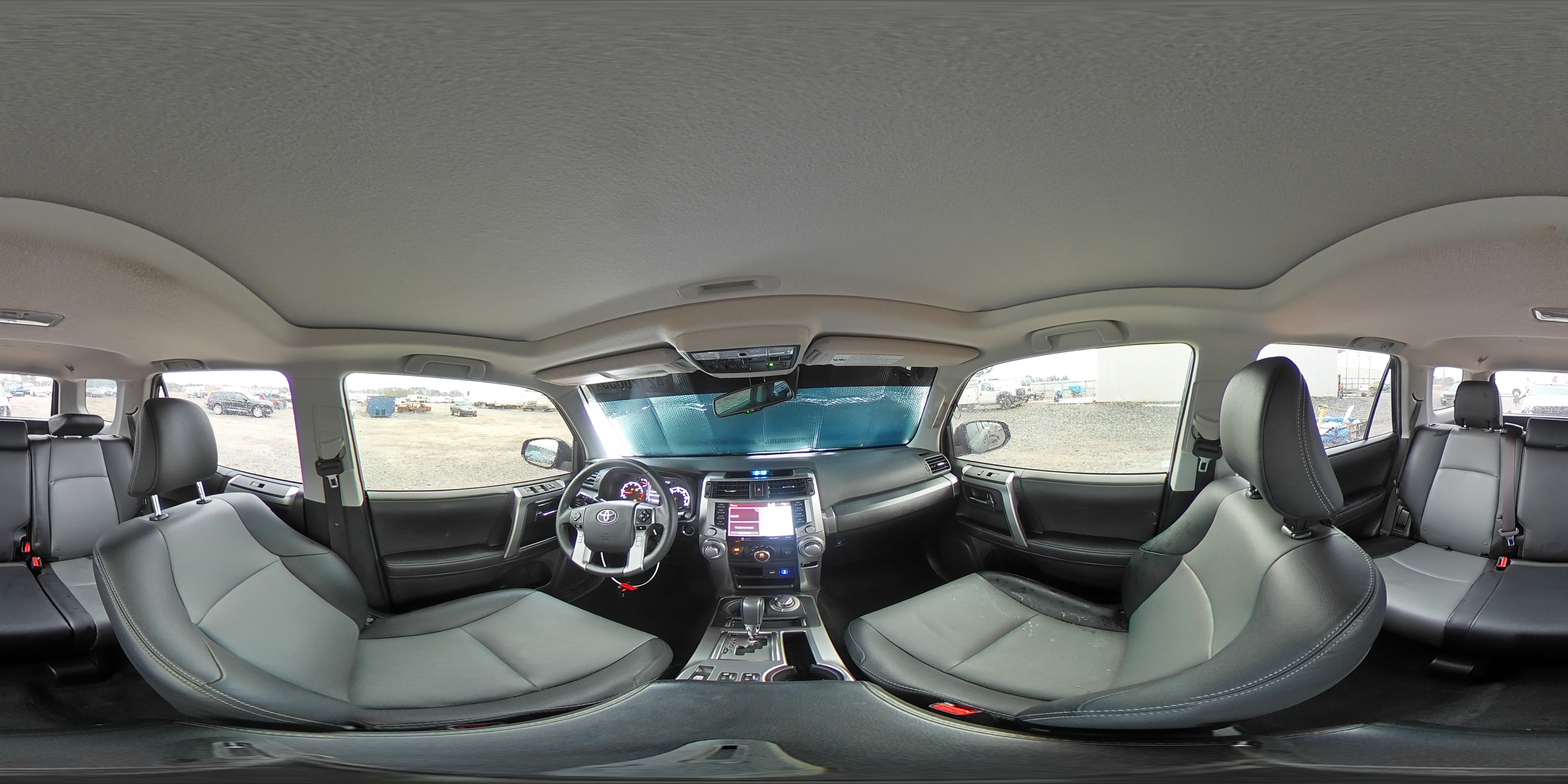 2022 Toyota 4Runner - Image 16