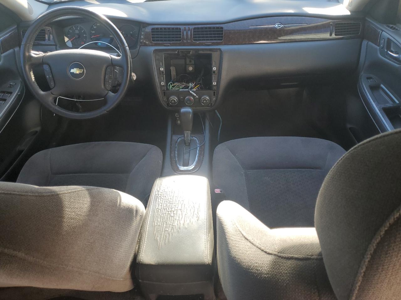2014 Chevrolet Impala - Image 8