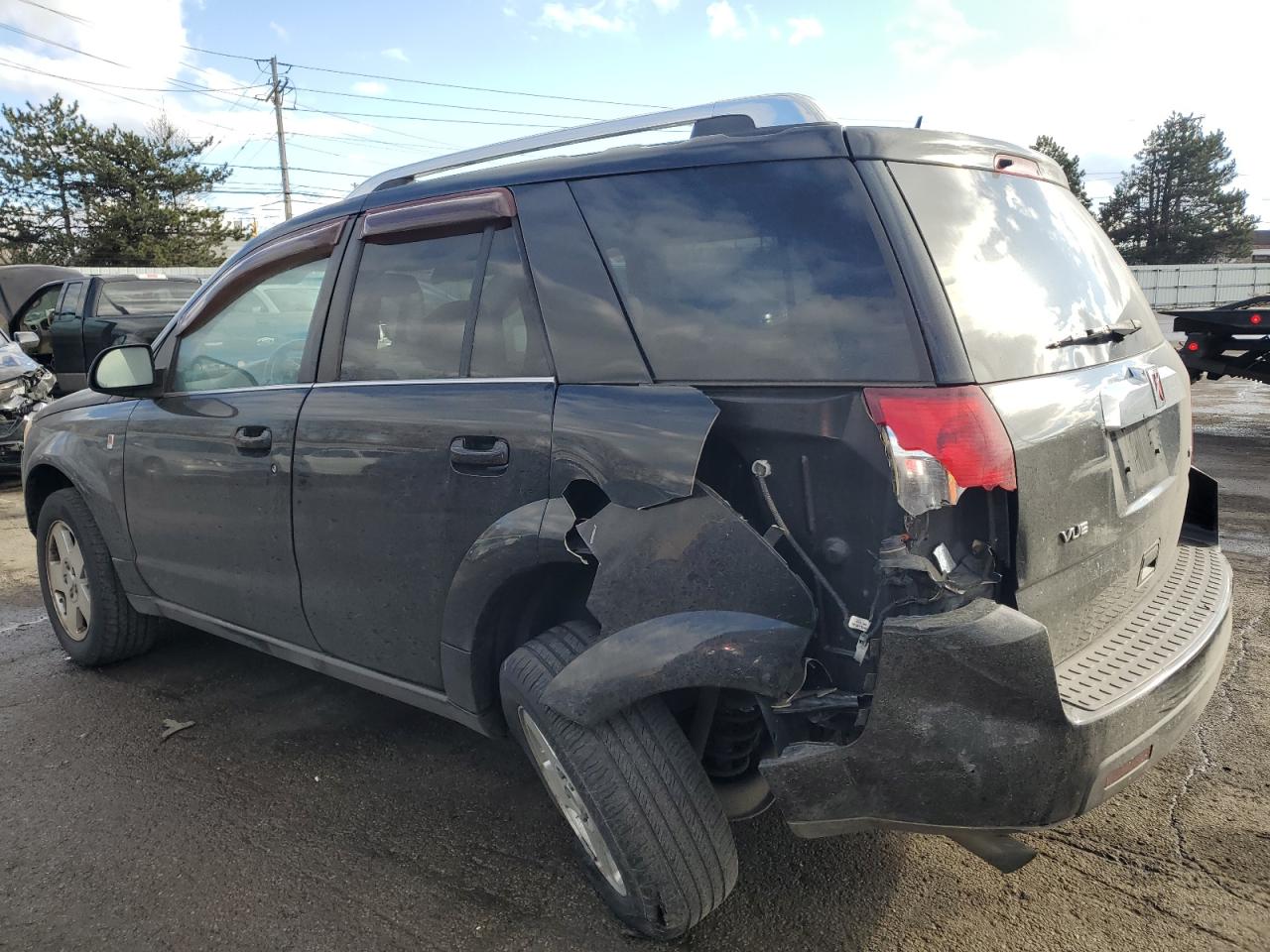 2006 Saturn VUE - Image 2