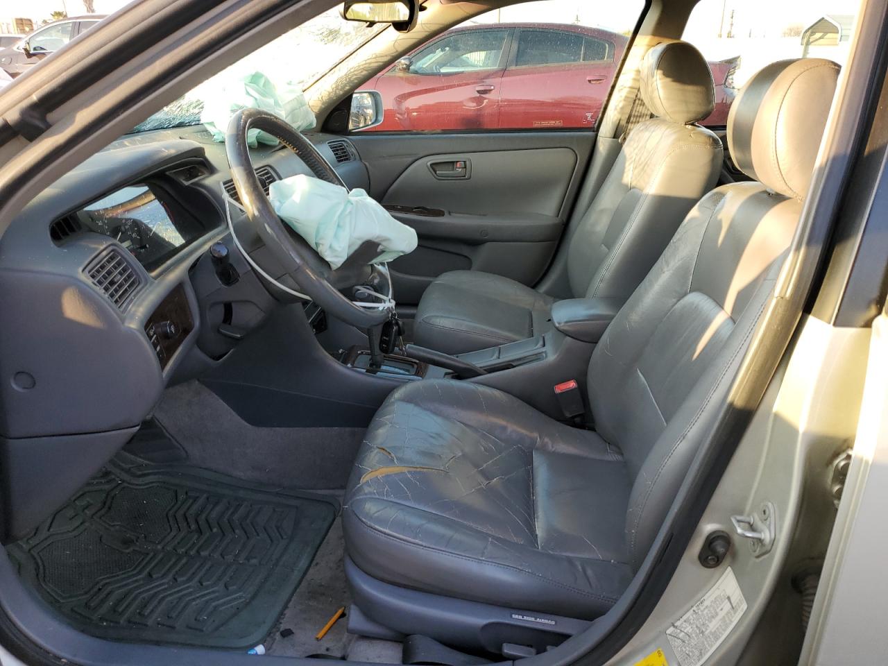 2000 Toyota Camry - Image 7
