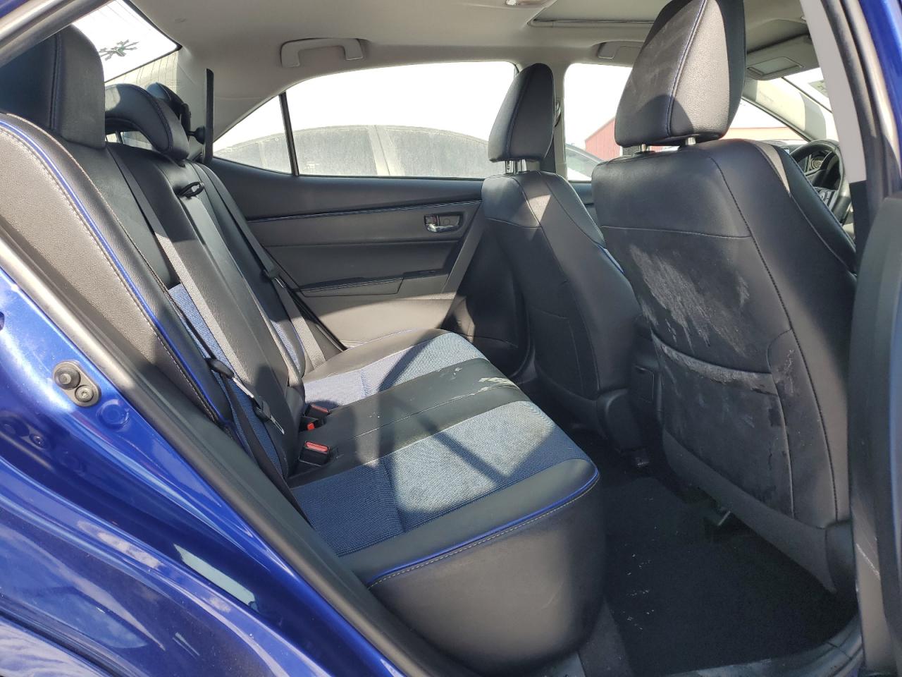 2017 Toyota Corolla - Image 10