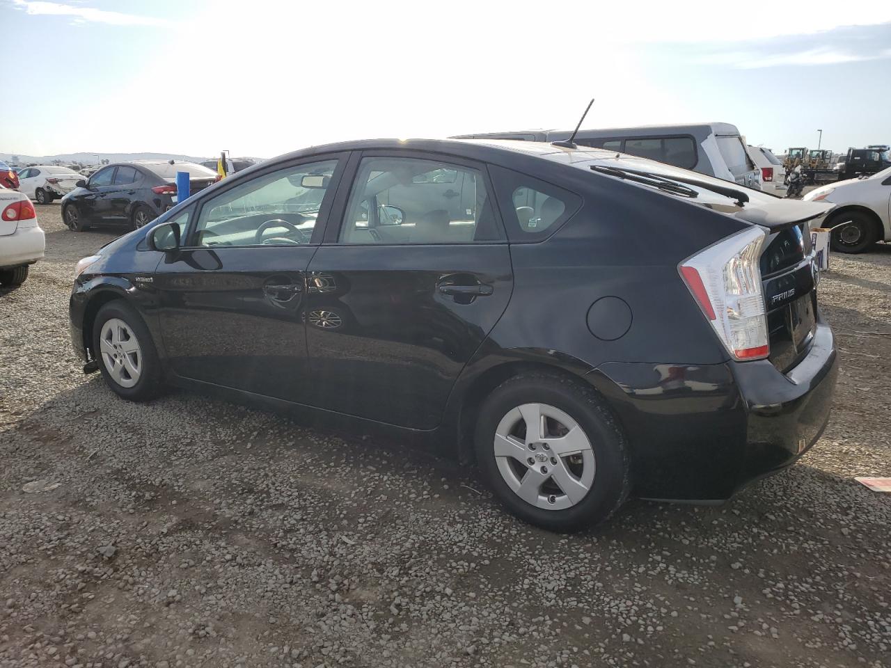 2011 Toyota Prius - Image 2