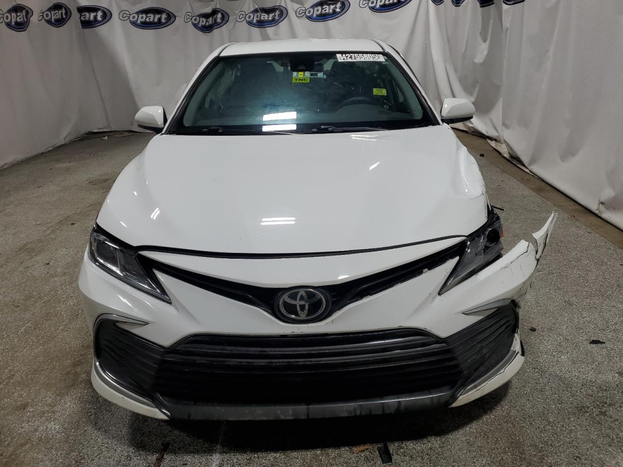 2022 Toyota Camry - Image 5