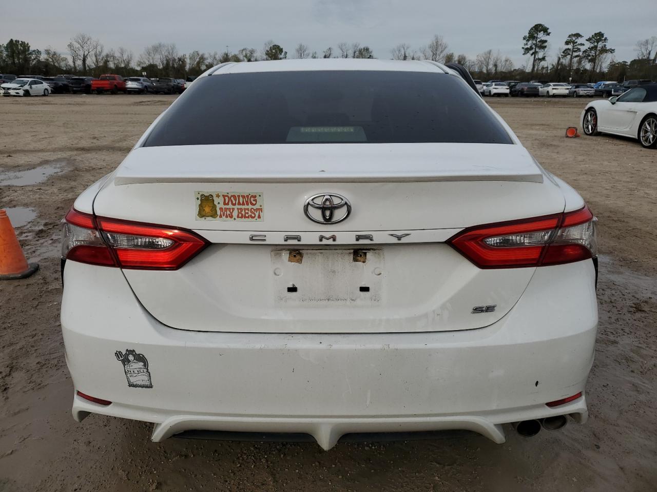 2018 Toyota Camry - Image 6