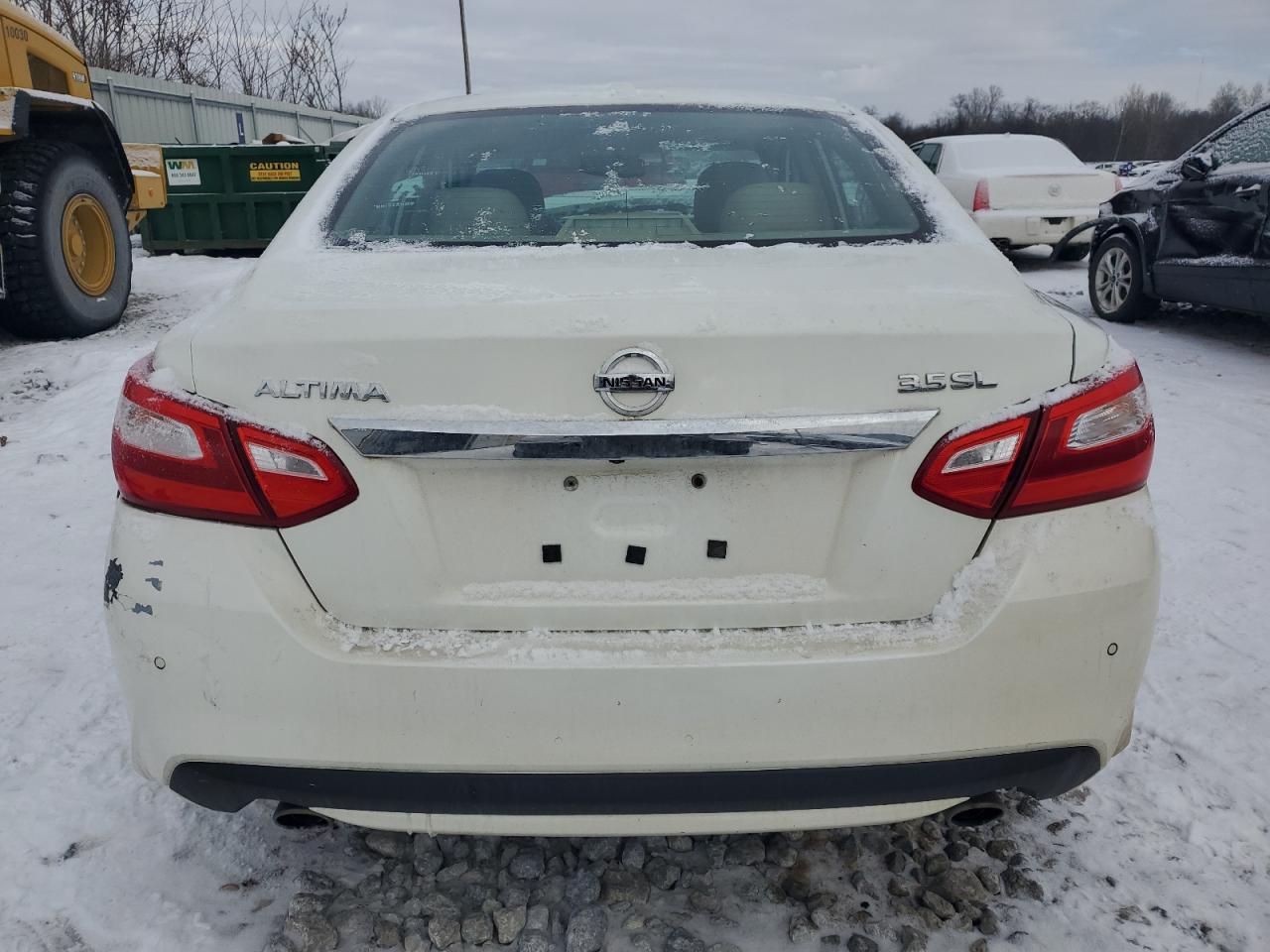 2016 Nissan Altima - Image 6