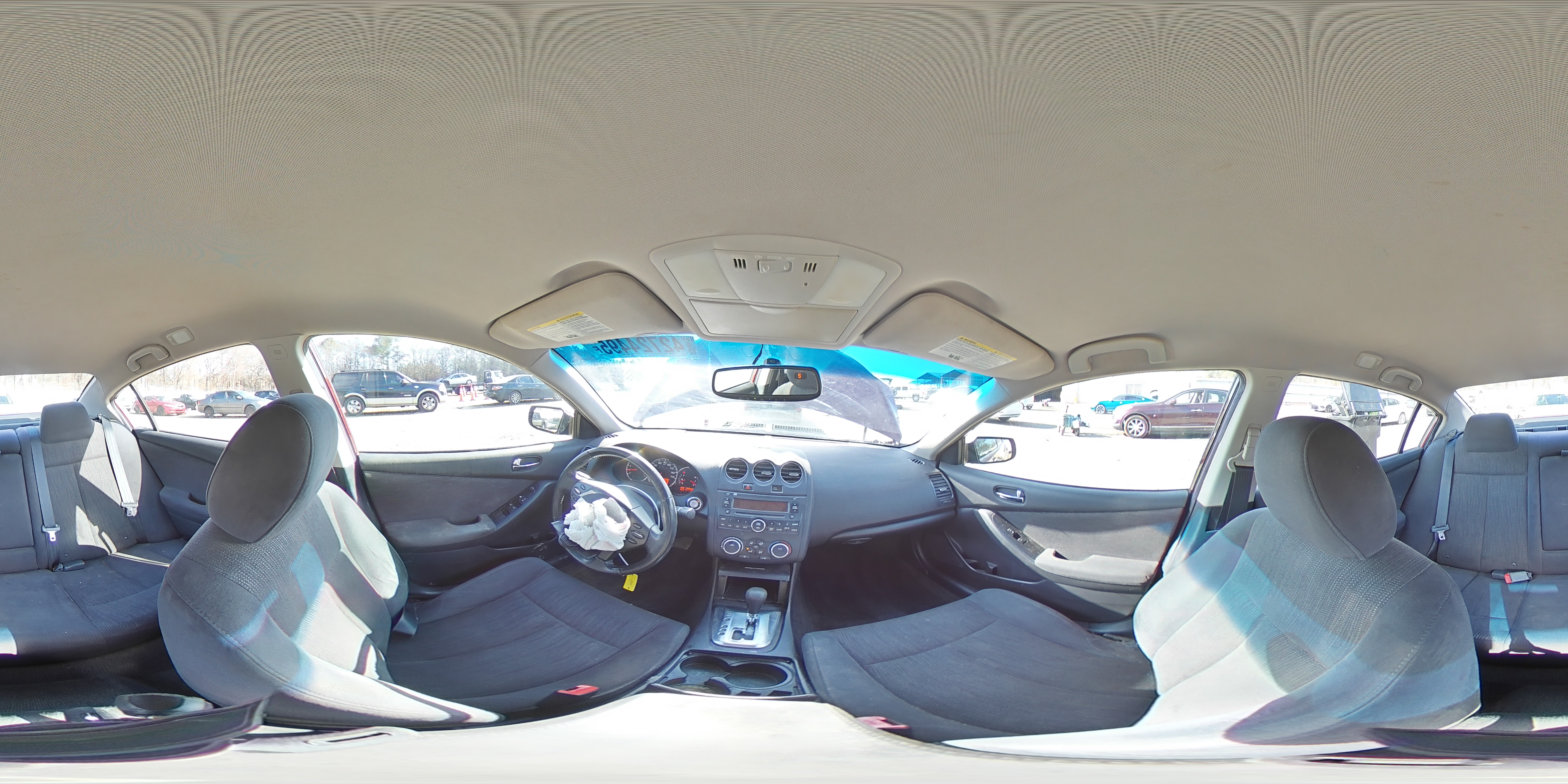2012 Nissan Altima - Image 14