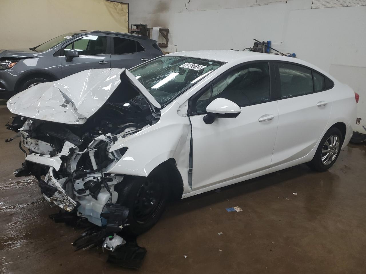 2017 Chevrolet Cruze Ls na sprzedaż w Davison, MI - Front End