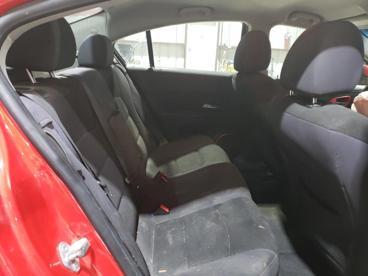 2014 Chevrolet Cruze - Image 10