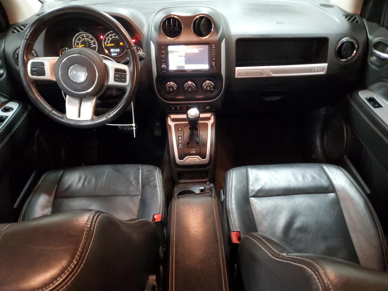 2016 Jeep Compass - Image 8