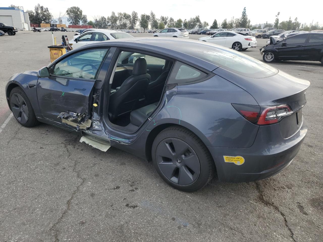 VIN 5YJ3E1EB2NF257247 2022 TESLA MODEL 3 no.2