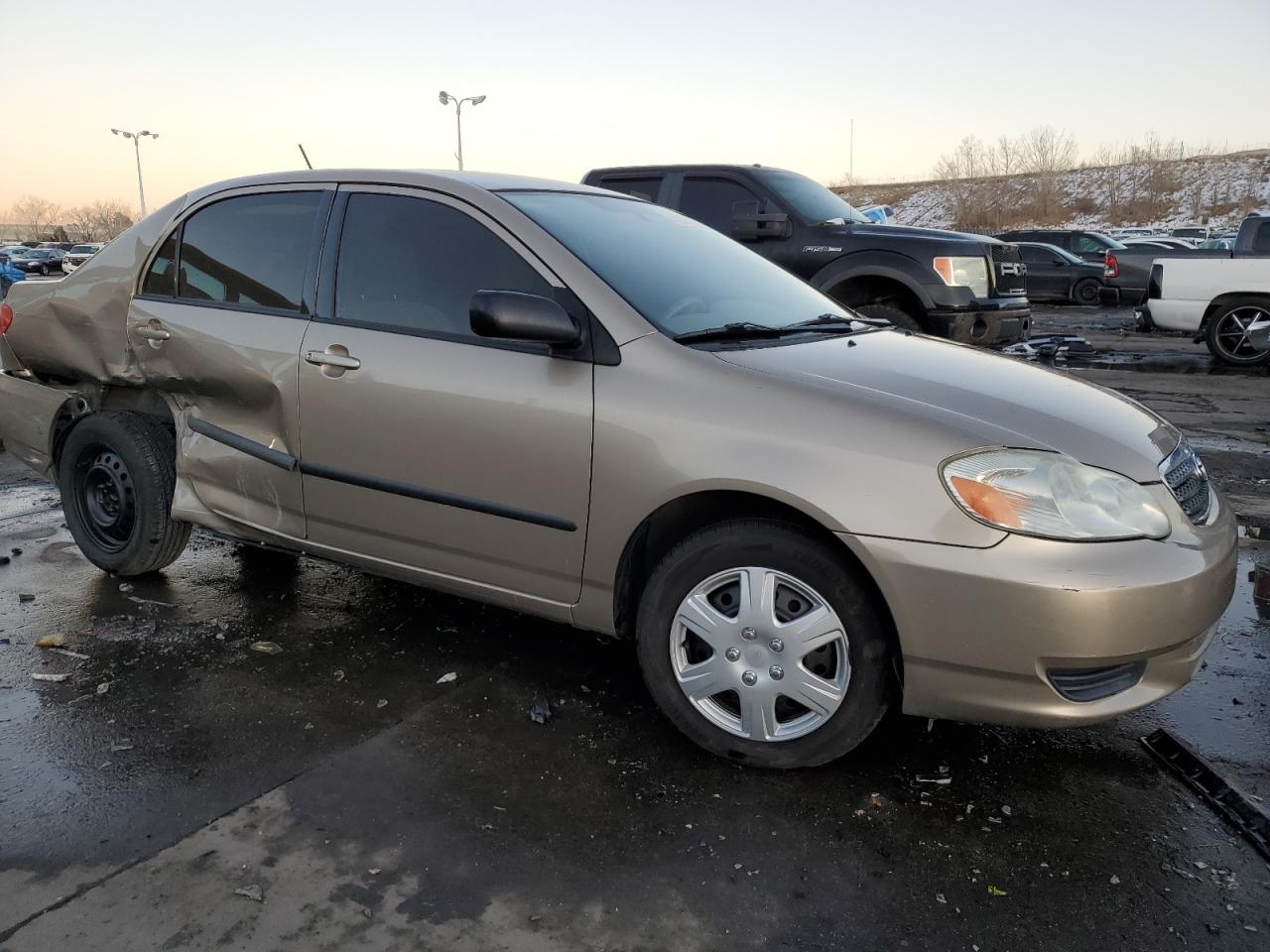 2004 Toyota Corolla - Image 4