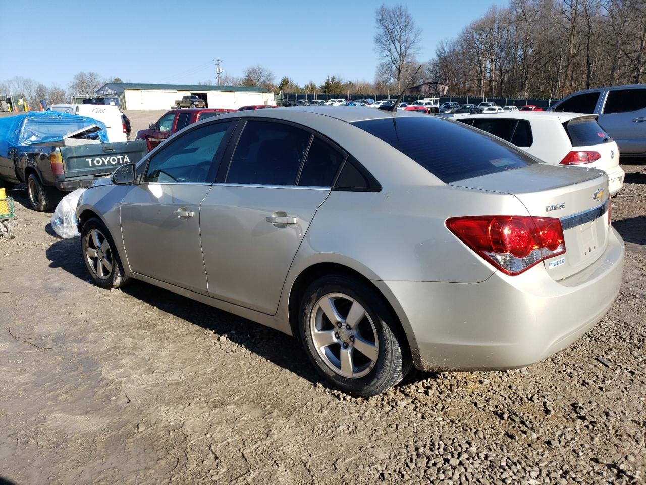 2014 Chevrolet Cruze - Image 2
