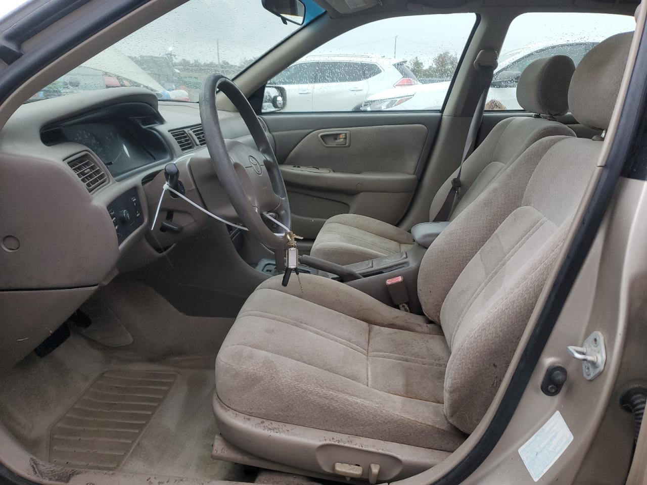 2000 Toyota Camry - Image 7