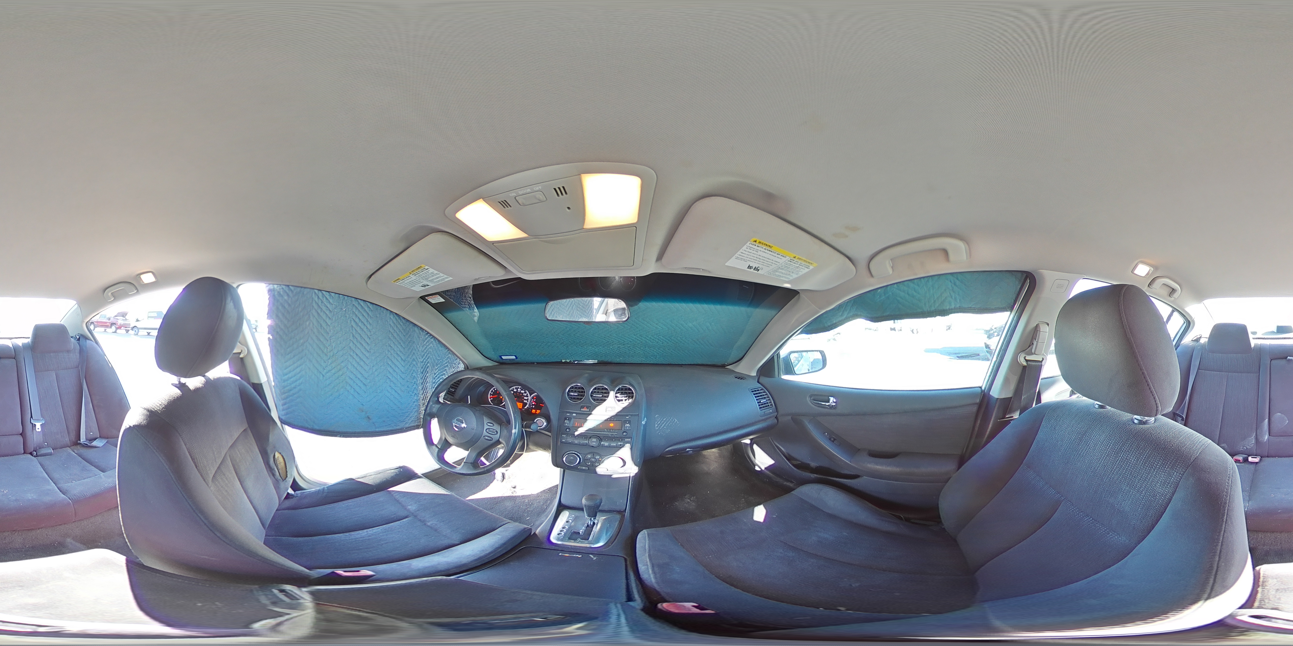 2012 Nissan Altima - Image 12