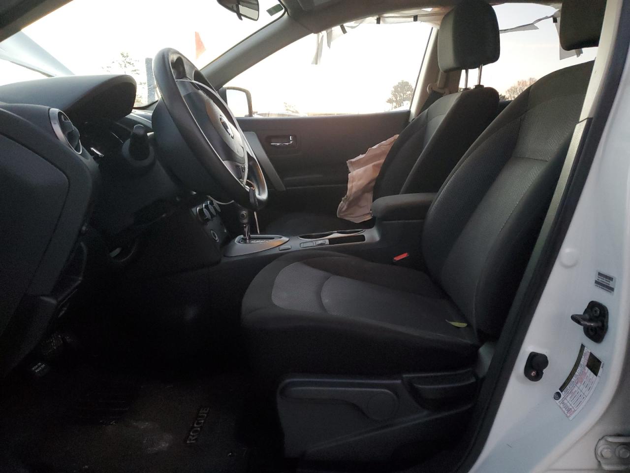 2013 Nissan Rogue - Image 7