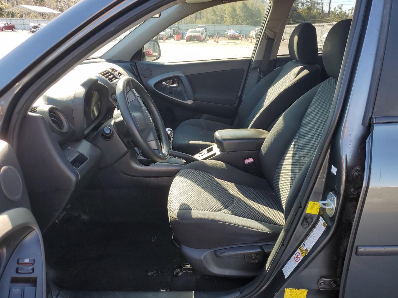 2012 Toyota RAV 4 - Image 7