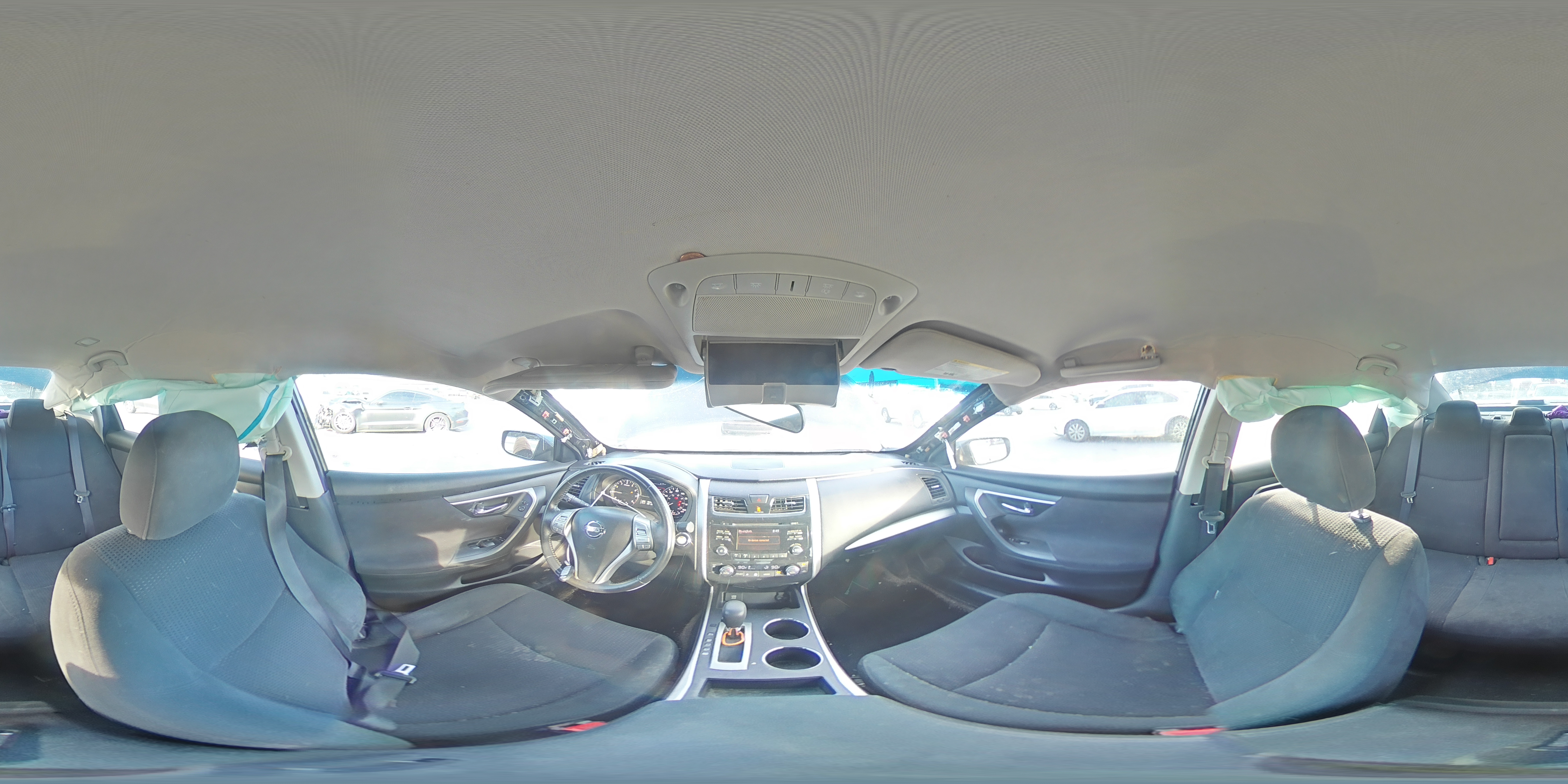 2015 Nissan Altima - Image 13