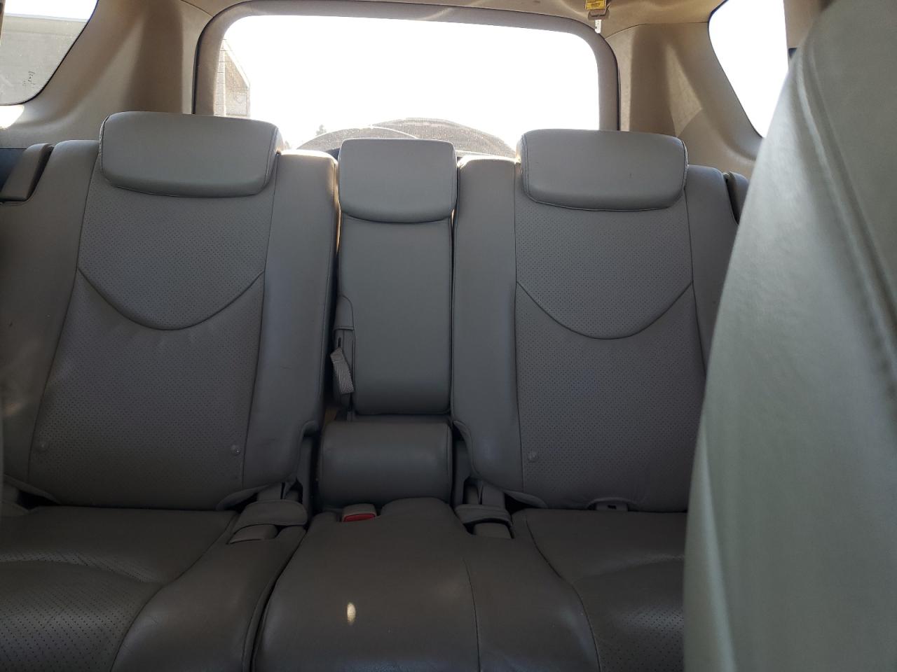 2010 Toyota RAV 4 - Image 10