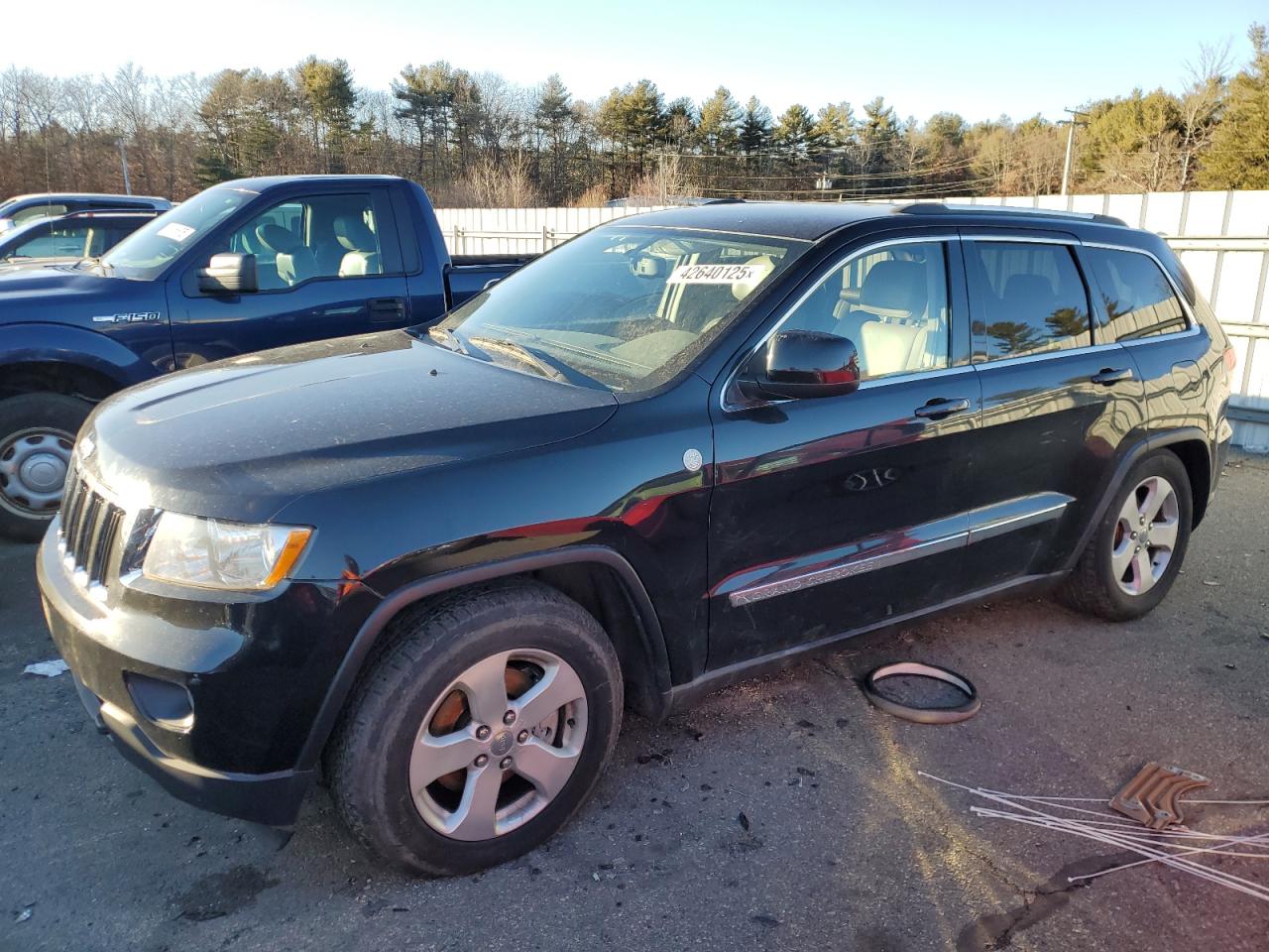 2011 Jeep Grand Cherokee - Image 1