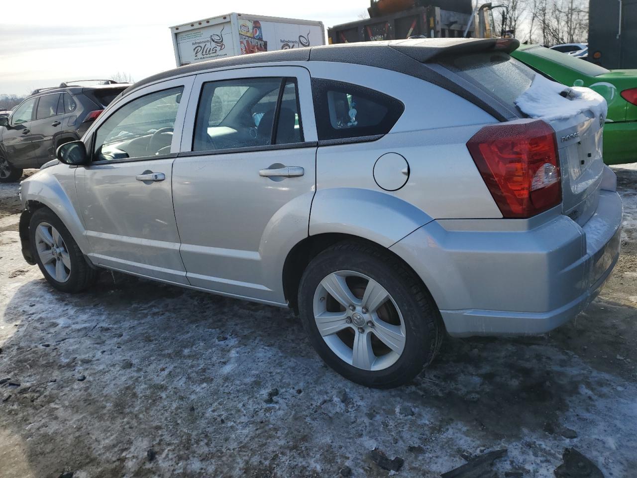2011 Dodge Caliber - Image 2