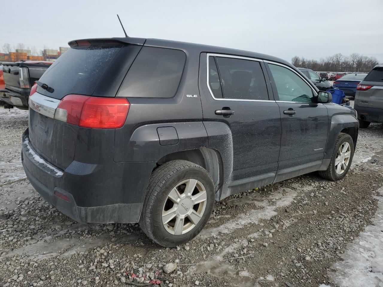 2013 GMC Terrain - Image 3