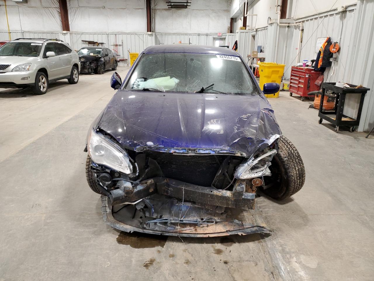 2014 Chrysler 200 - Image 5