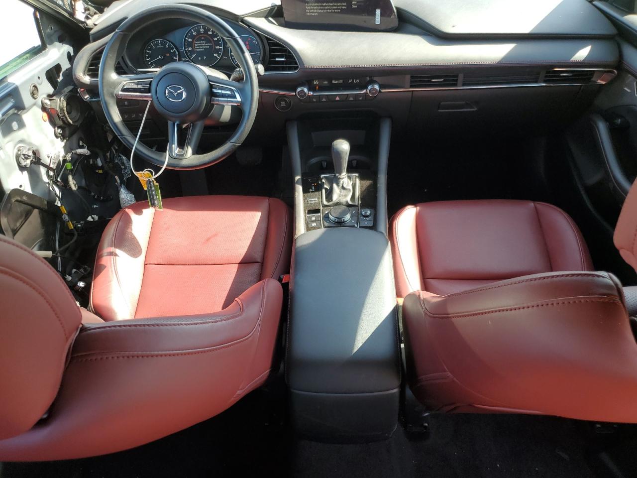 2023 Mazda 3 - Image 8