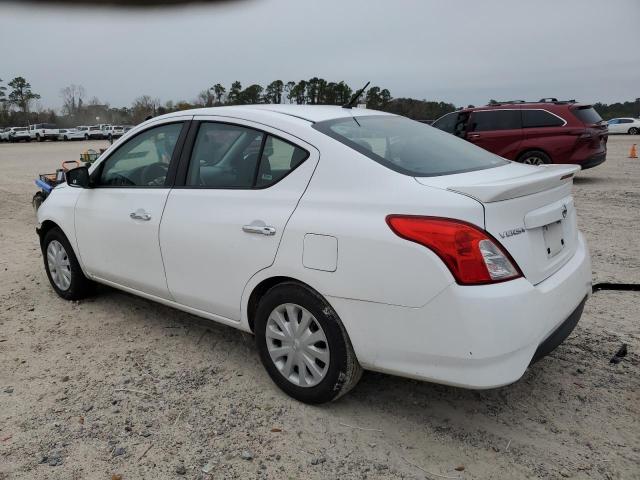  NISSAN VERSA 2017 White