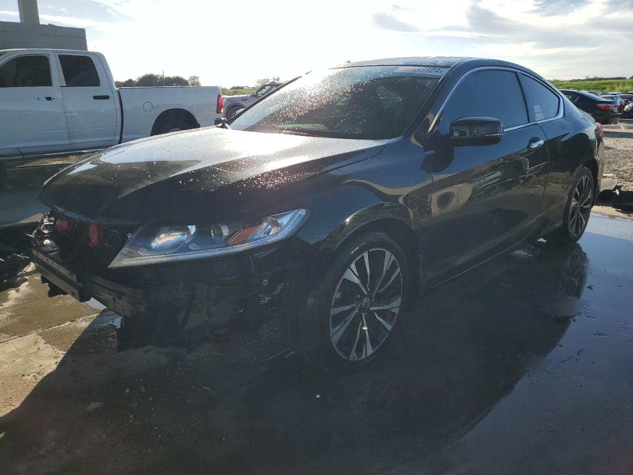 VIN 1HGCT1A76GA006249 2016 HONDA ACCORD no.1