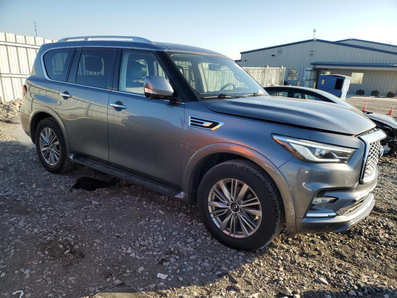 2020 Infiniti QX80 - Image 4