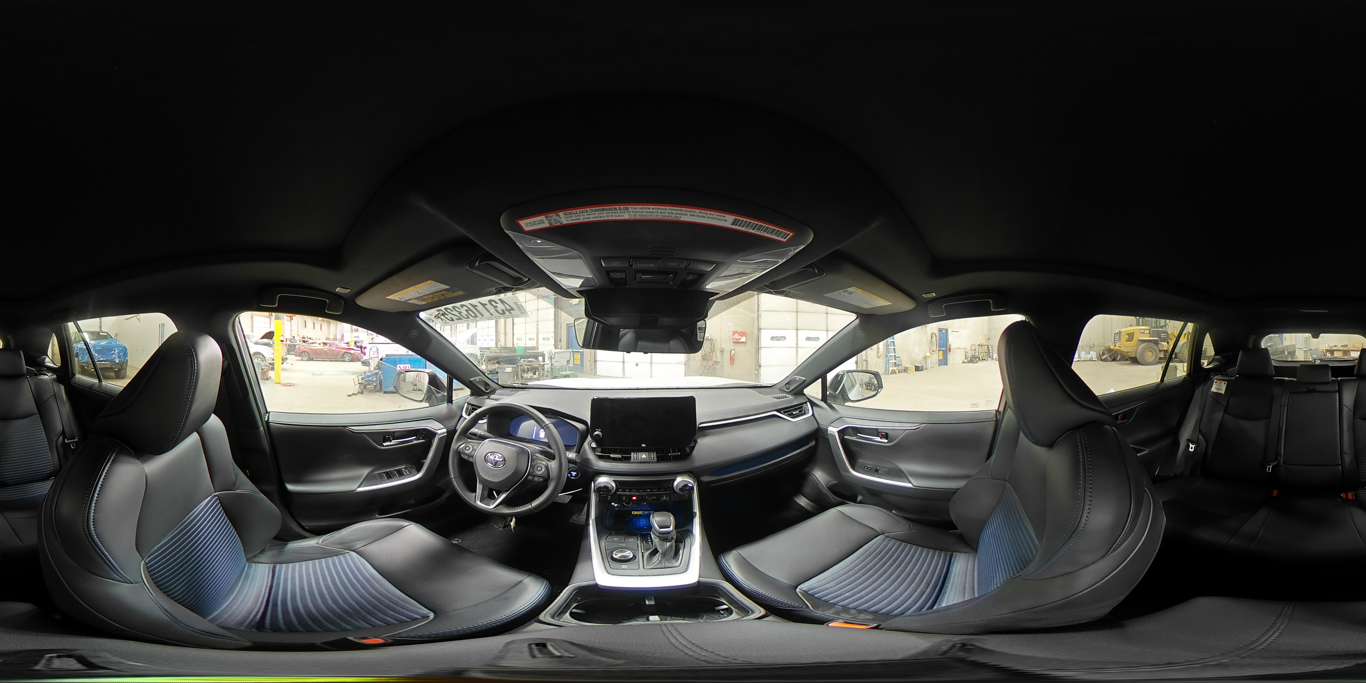 2024 Toyota RAV 4 - Image 13