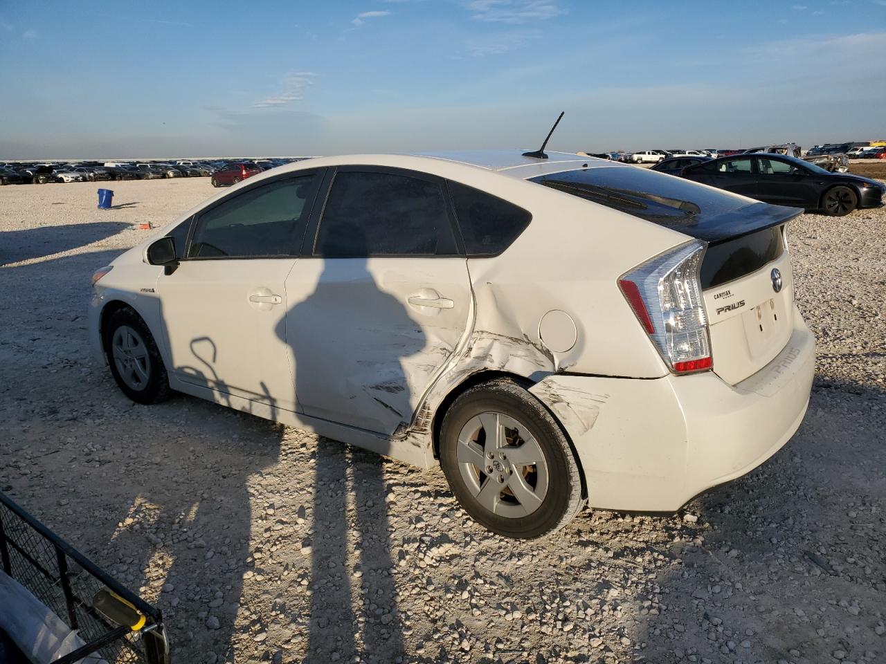2011 Toyota Prius - Image 2