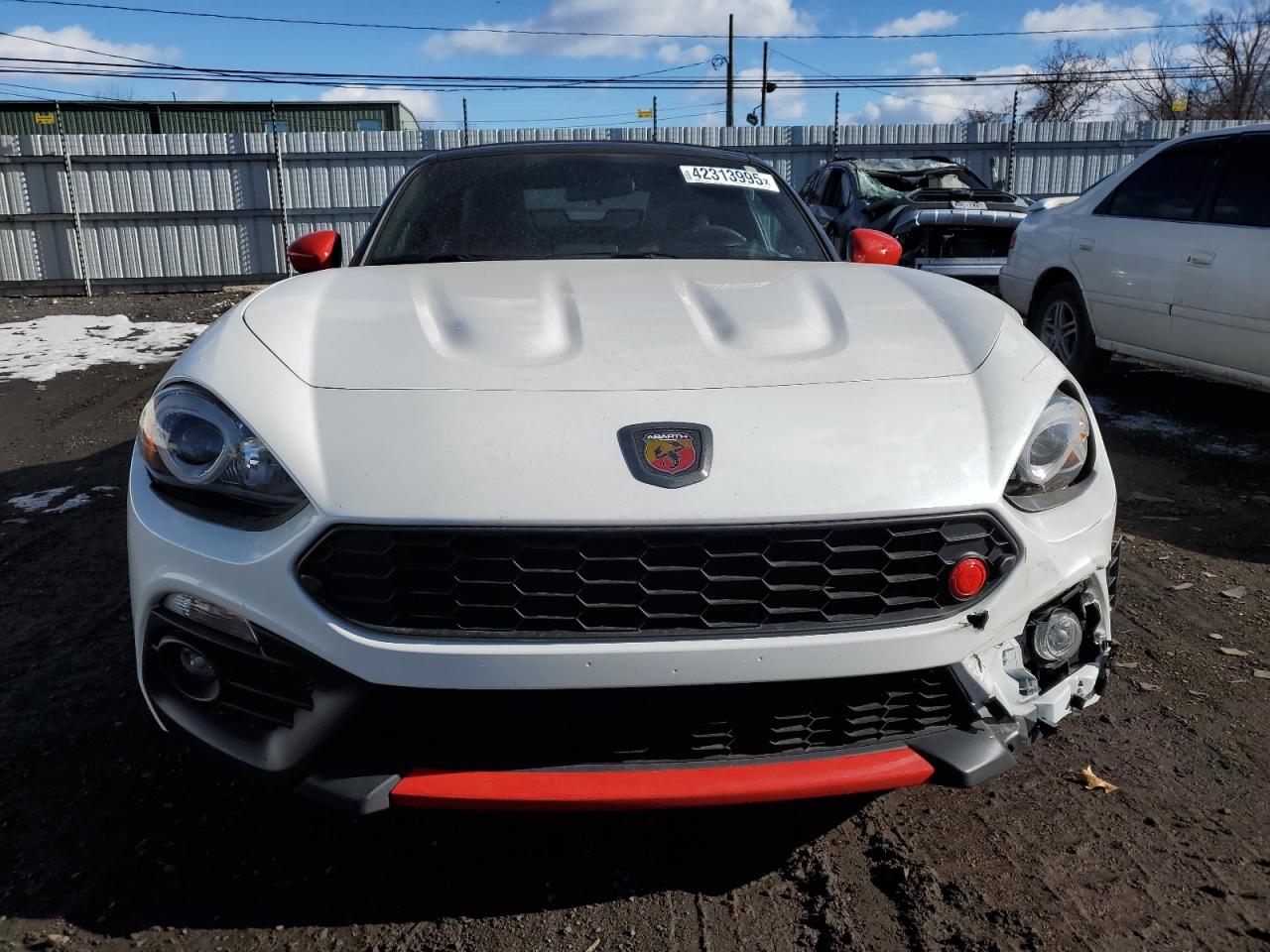 2019 Fiat 124 Spider - Image 5