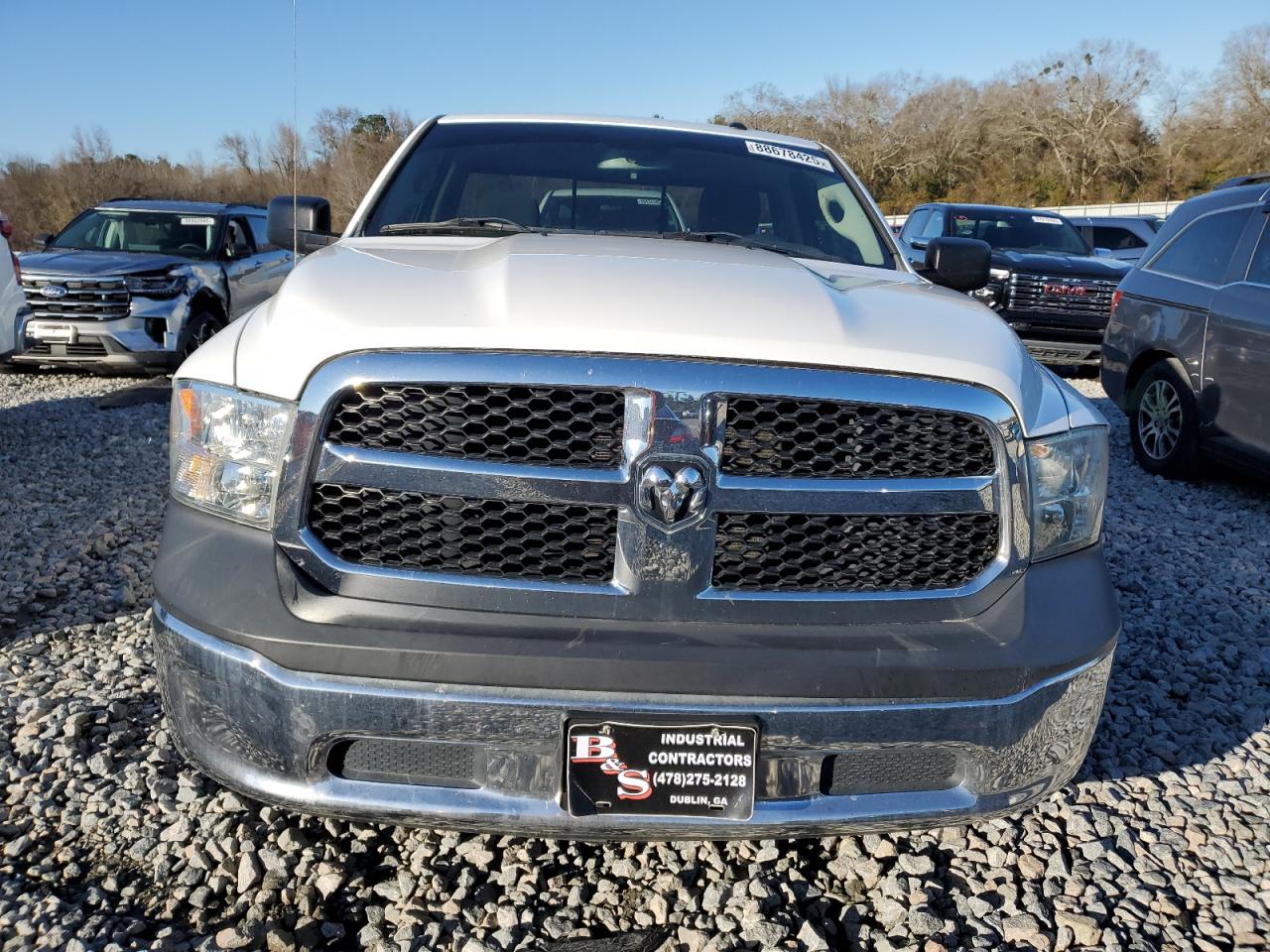 2016 RAM 1500 - Image 5