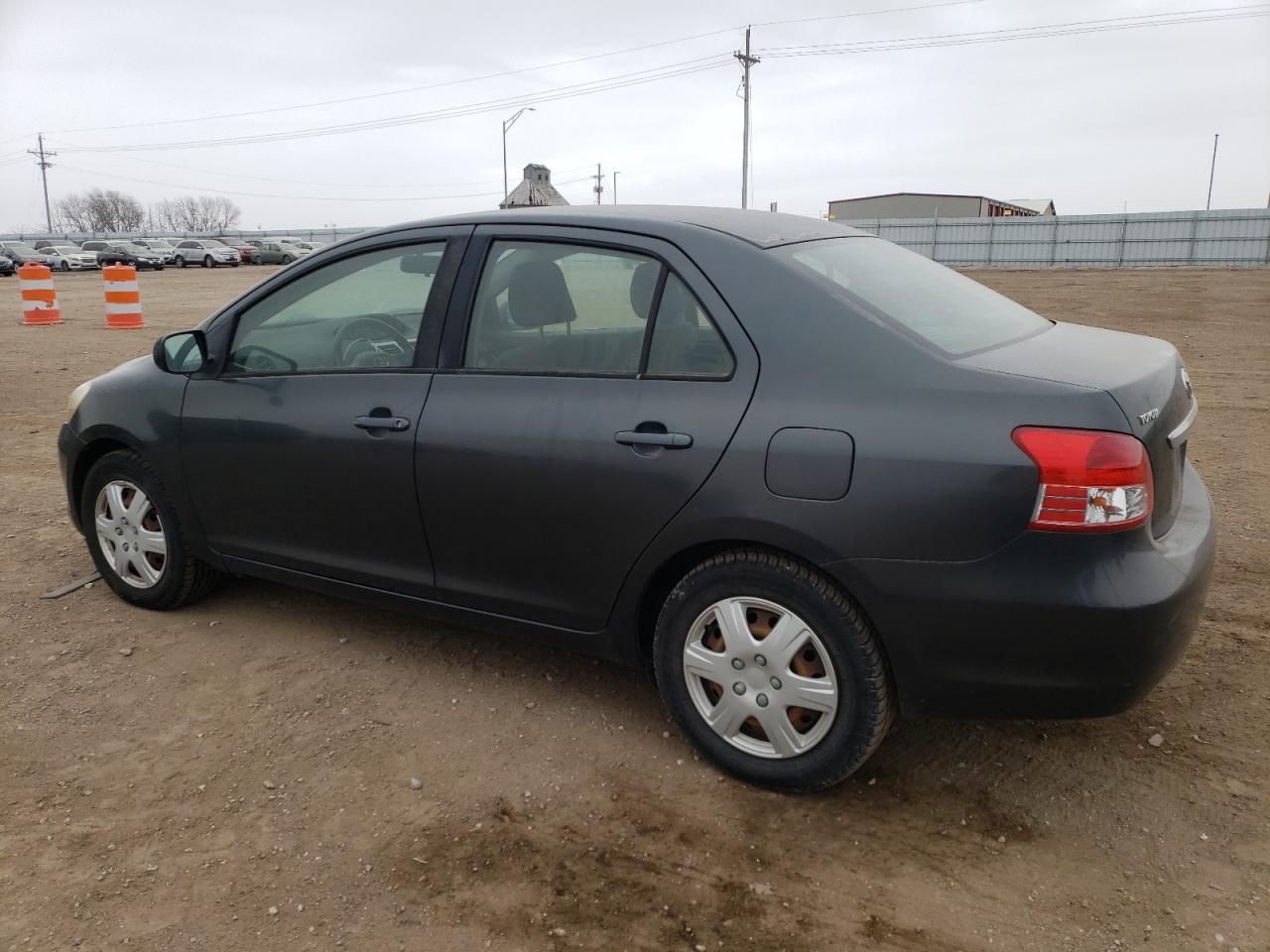 2007 Toyota Yaris - Image 2