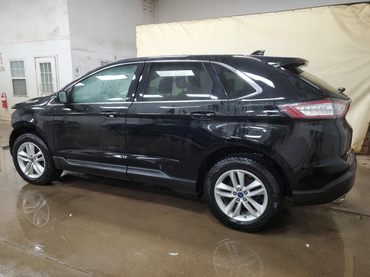 2018 Ford Edge - Image 2