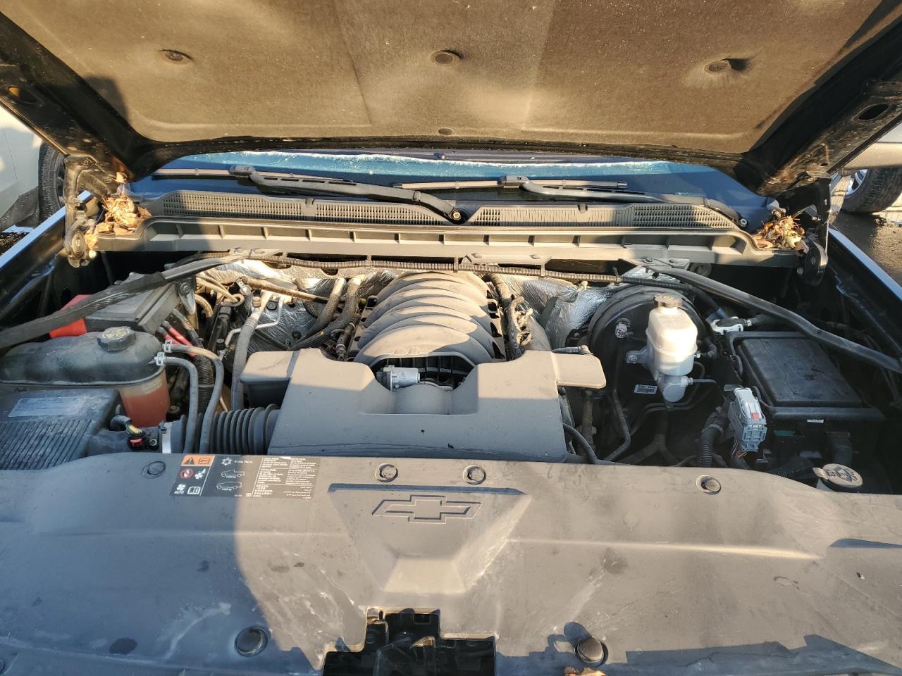 2016 Chevrolet Silverado - Image 12