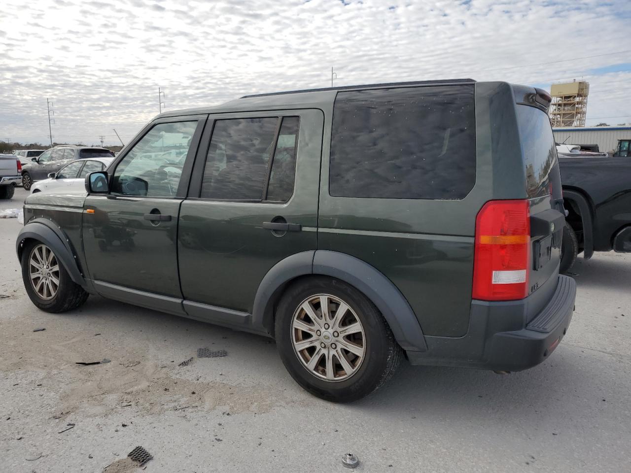 2007 Land Rover LR3 - Image 2