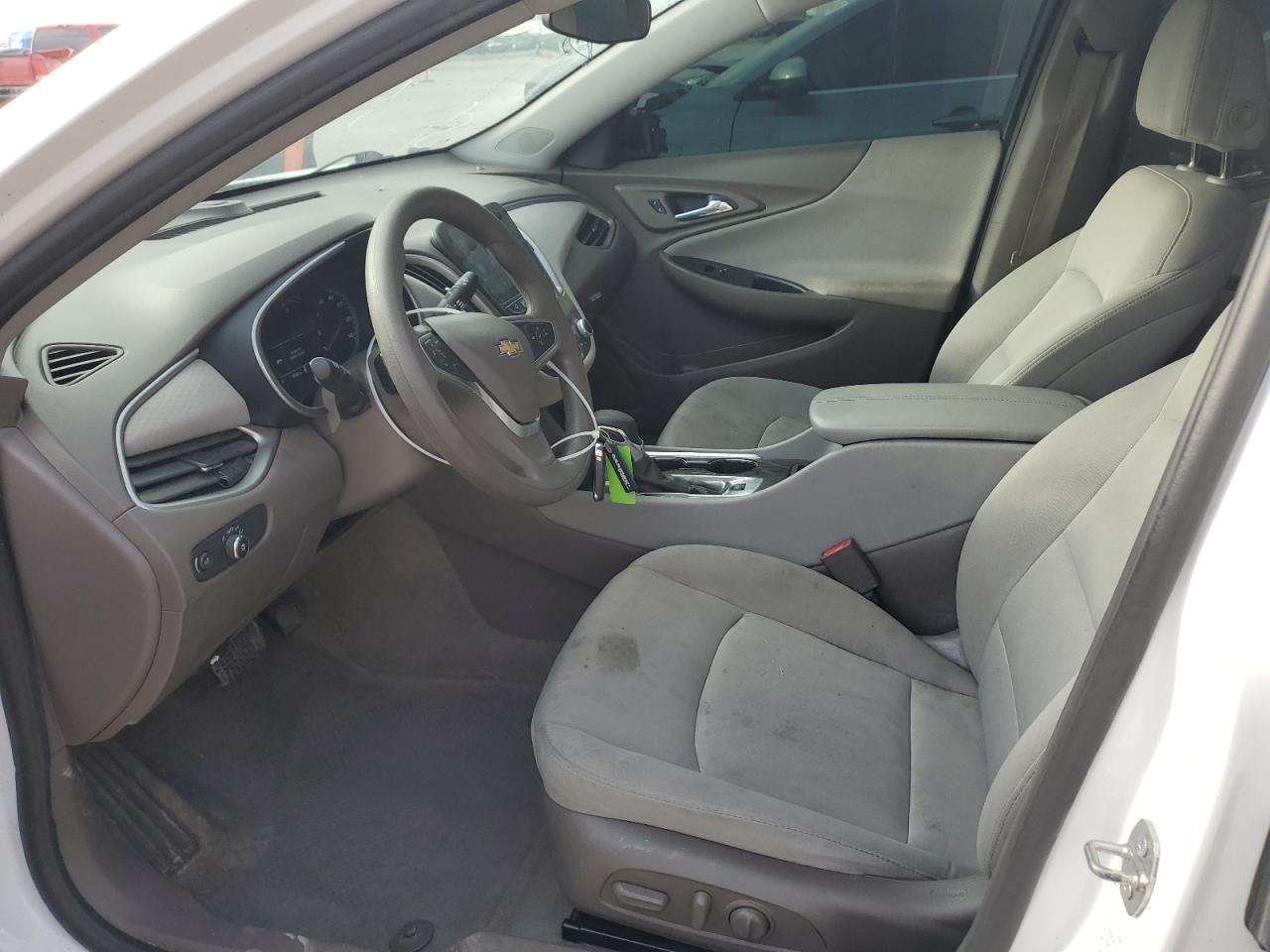 2022 Chevrolet Malibu - Image 7