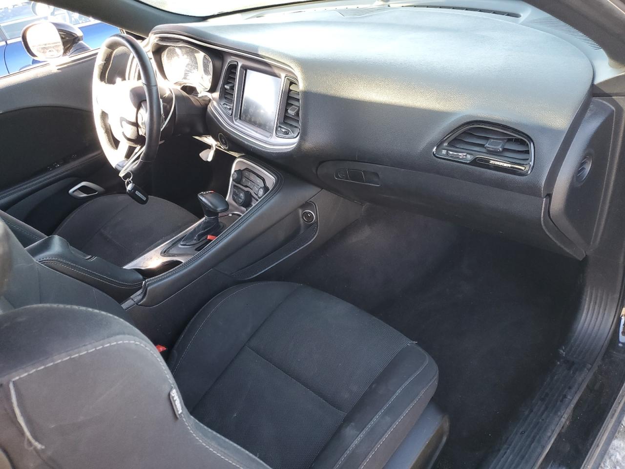 2016 Dodge Challenger - Image 8