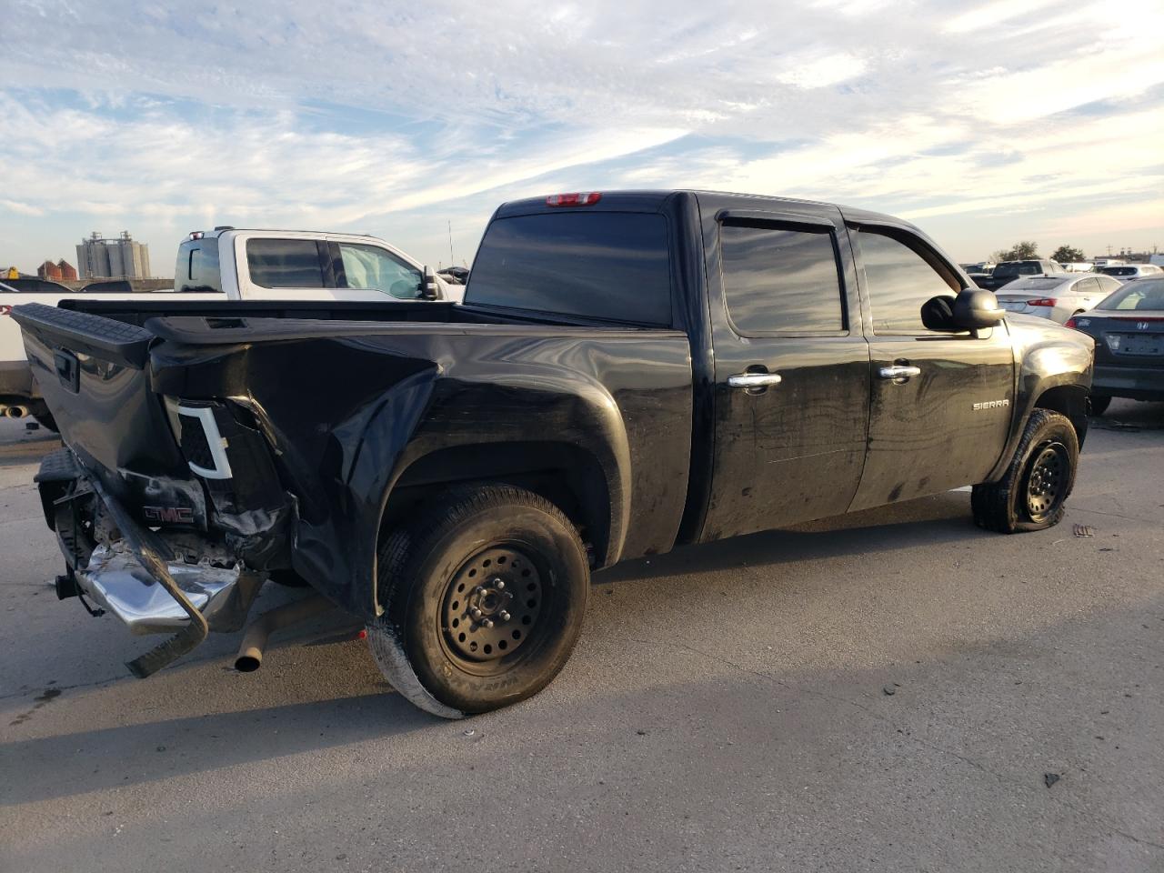 2012 GMC Sierra - Image 3