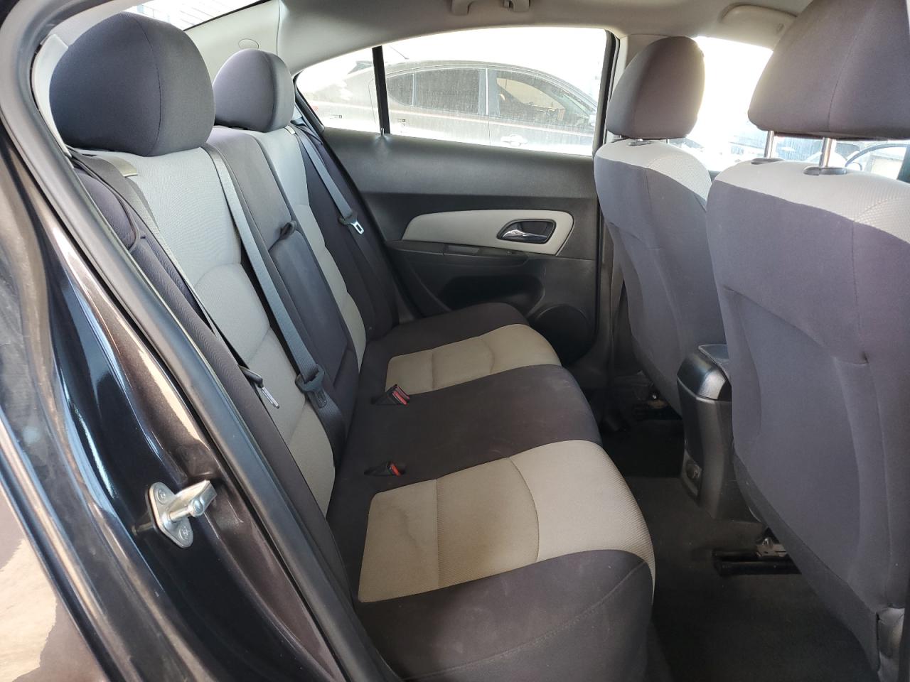 2014 Chevrolet Cruze - Image 10