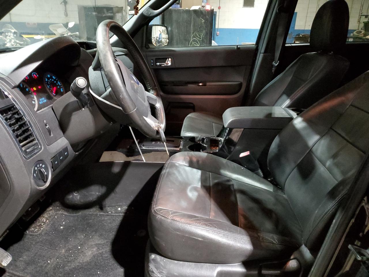 2011 Ford Escape - Image 7