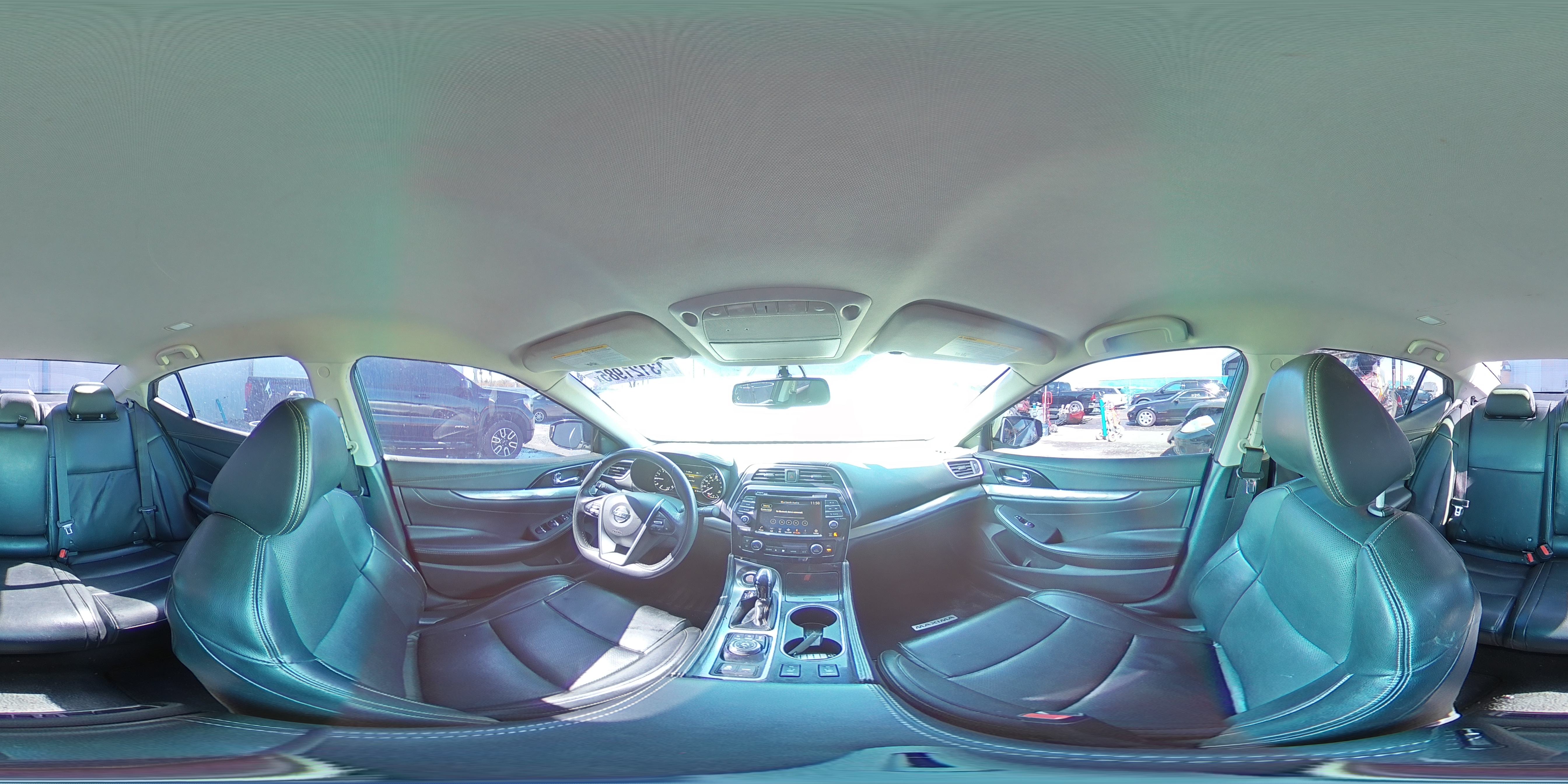 2019 Nissan Maxima - Image 15