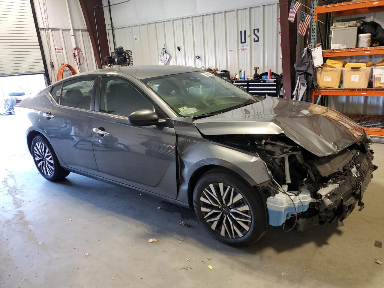 2024 Nissan Altima - Image 4