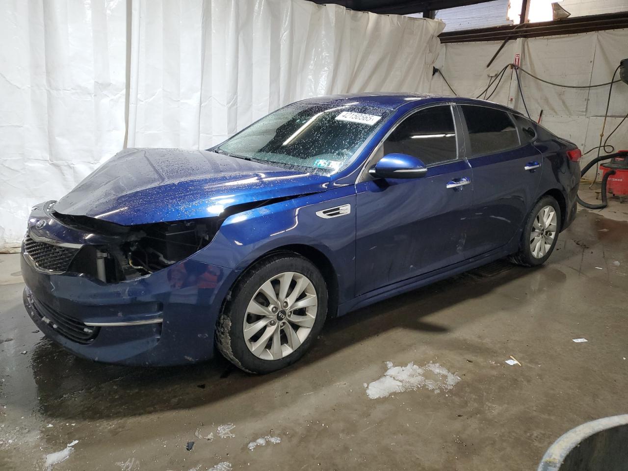 2016 Kia Optima - Image 1